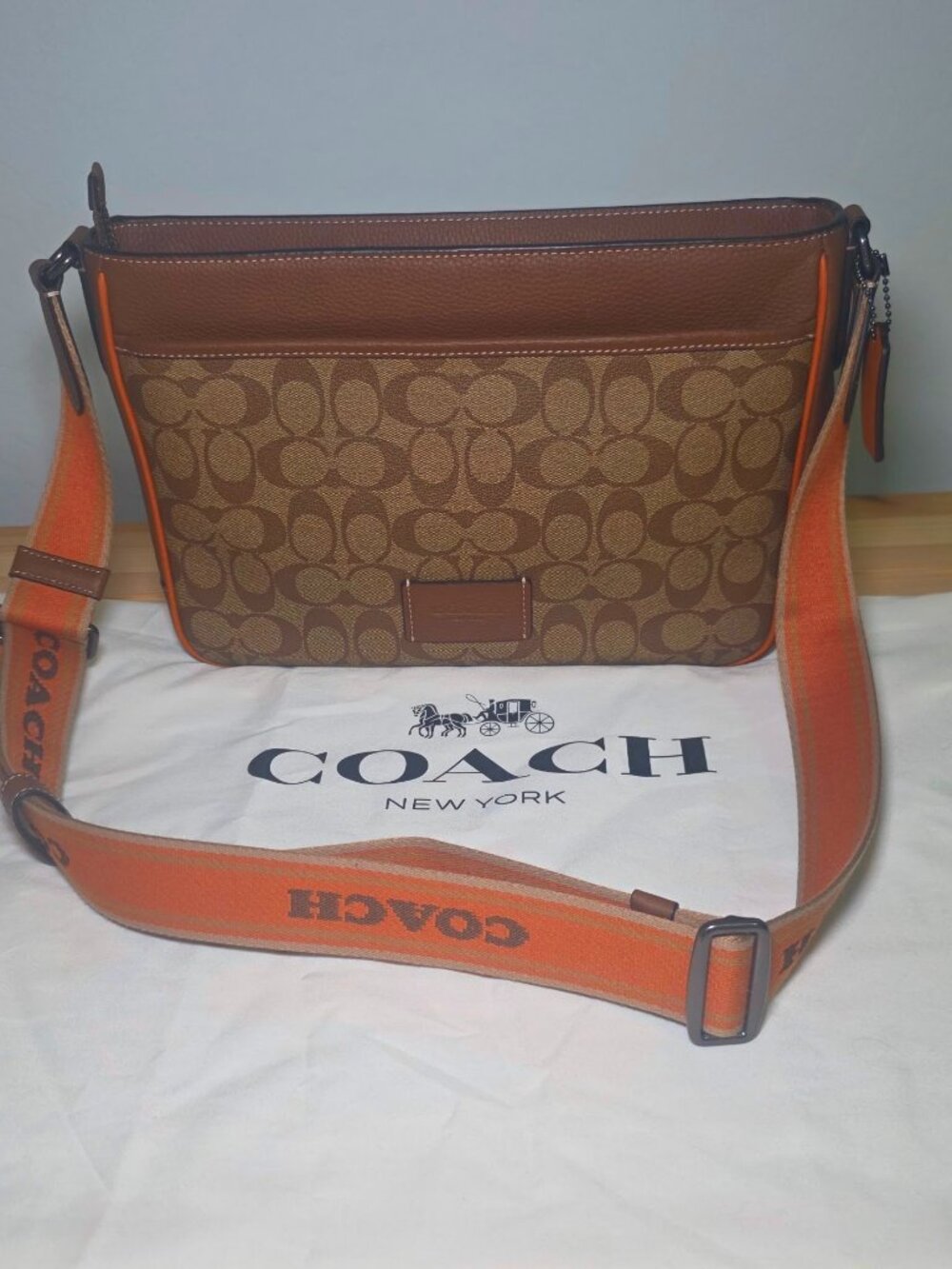 COACH District Crossbody In Colorblock Signature Canvas CH076
